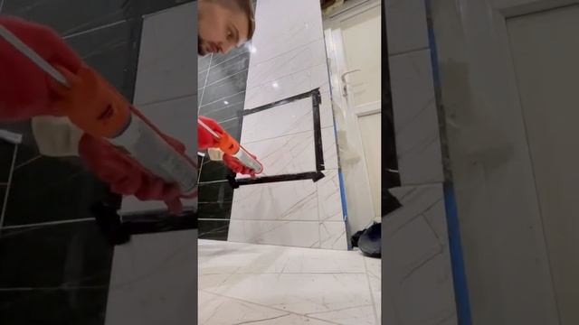 Как ПРОСТО засиликонить скрытый люк Правильно без прорезки смотреть онлайн