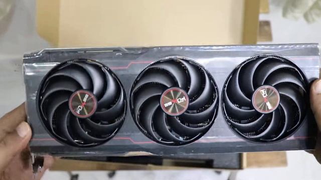 Sapphire PULSE AMD Radeon RX 6800 Unboxing смотреть онлайн