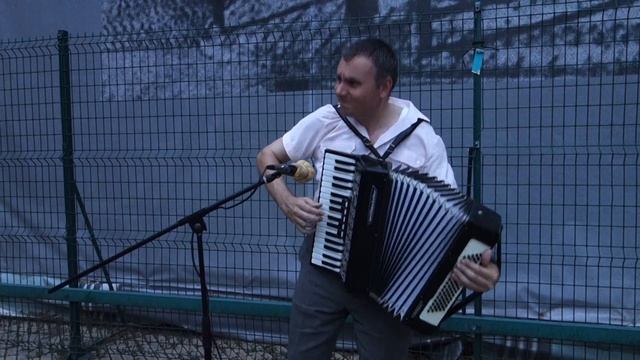Деспасито, Уличный Аккордионист, Приморский Бульвар, Одесса / Despacito, Street Accordionist, Odess смотреть онлайн