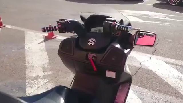Suzuki Skywave 650 LX смотреть онлайн
