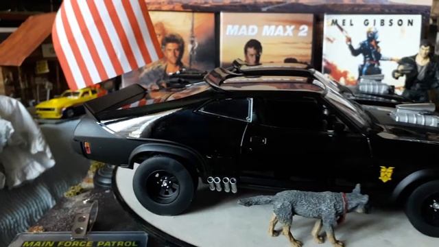 The Road Warrior Movie 1/18 1973 Ford Falcon XB Interceptor AutoArt Diecast and Greenlight Diecast смотреть онлайн