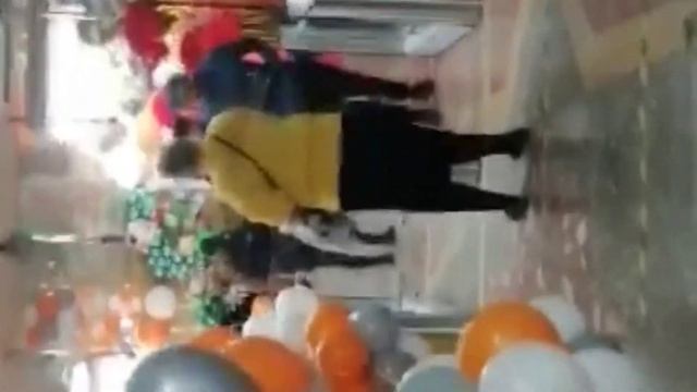 7 мая День защитника Отечества в Казахстане. Проходная завода. смотреть онлайн