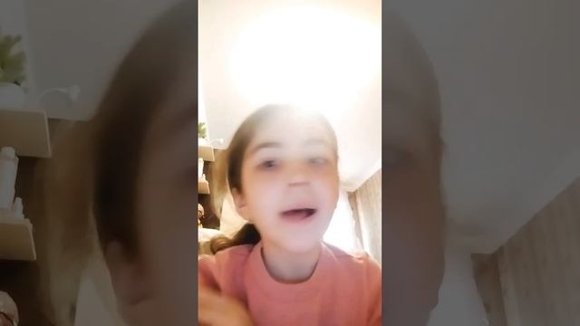 только имя моё Назови я его не знаю я не могу сказать как насчёт игру шарады Да давай играть. смотреть онлайн