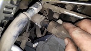 Шевроле Нива течёт тосол(антифриз) на коллектор Chevrolet Niva 4×4 в салоне больше не воняет тосоло