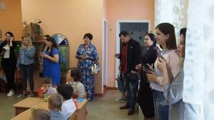 Выпускной. Детский садик «Золотой ключик» группа «Дюймовочка» Часть 5 Вручение дипломов выпускникам