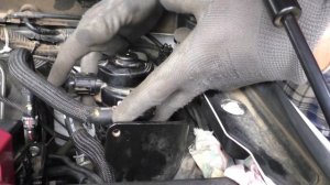 Mitsubishi Pajero Sport -  Замена топливного фильтра дизельного двигателя.