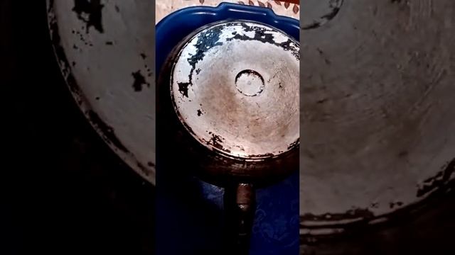 как очистить сковороду от нагара смотреть онлайн