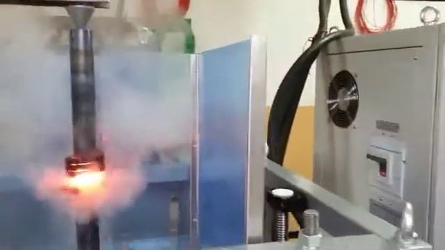 Индукционная закалка вала на установке ВТГ-80-60 смотреть онлайн