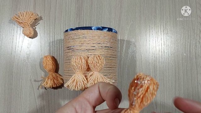 Детская поделка-карандашница из остатков пряжи смотреть онлайн