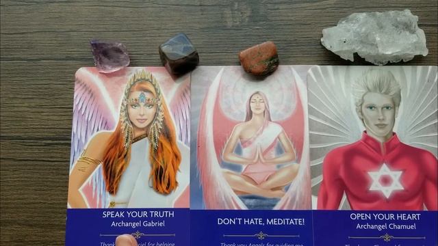 Problem Solving Oracle Reading: Time to Speak Your Truth смотреть онлайн