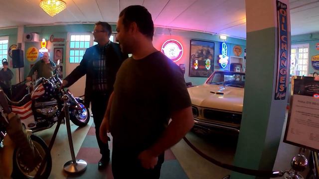 PCS Visits World Of Classics - The biggest USA Car Museum in Sweden смотреть онлайн