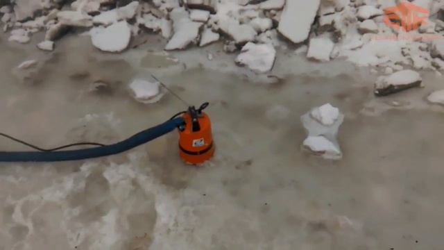 Насос поверхностного сбора воды Tsurumi LSC1 4S смотреть онлайн