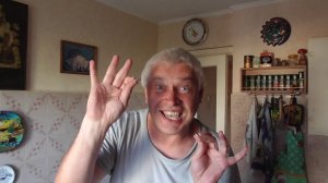 Геннадий Горин танцует танец и поёт: «Виолетта у тебя монета.» Смешное видео