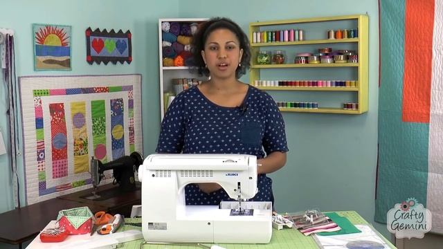 Crafty Gemini Reviews the Juki HZL-F600 Sewing Machine смотреть онлайн