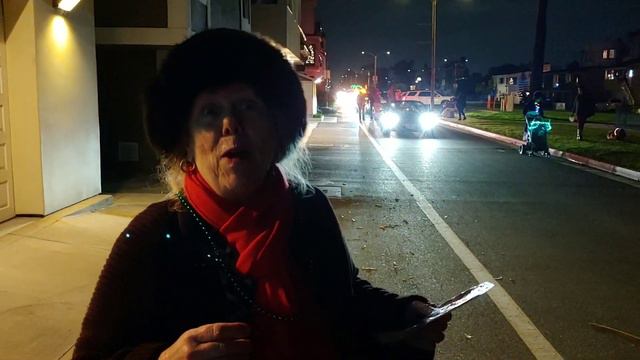 SoCal Christmas Parade Sunset Beach California Huntington Bob Dingo & Mum