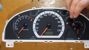 chevrolet снимаем стрелки