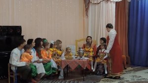 русский обряд "Встреча гостей хлебом - солью"