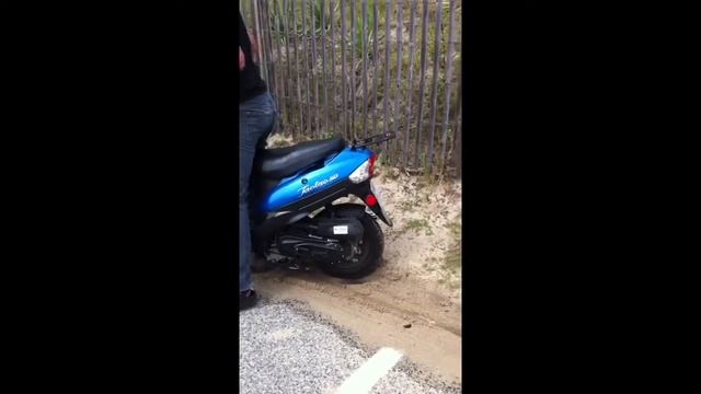 Scooter burnout!!!!!! 50cc смотреть онлайн