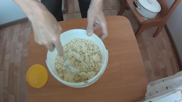 Этой кашей прикормкой ты можешь ловить леща, карпа, карася и любой донной кормушкой, арбуз, пуля смотреть онлайн