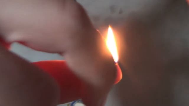 КАК ЗАЖЕЧЬ СПИЧКУ смотреть онлайн