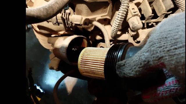Замена масла в Opel Corsa ( Опель Корса ) D 1.2. Замена моторного масла Опель Корса. Какой фильтр! смотреть онлайн