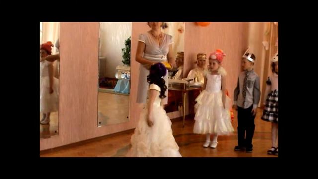 Выпускной гр.12 2011 часть 4.wmv смотреть онлайн