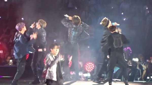 BTS//Mic Drop//Wembley Stadium//London//1.06.2019