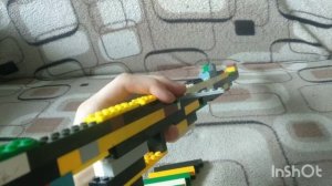 Автомат Калашникова из лего