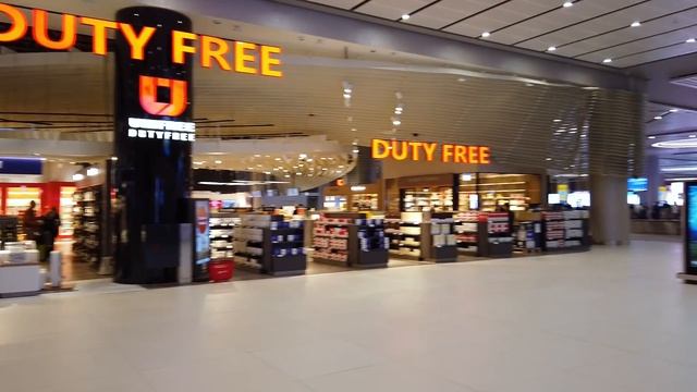 NEW Istanbul Airport 2019 Arrival Tour Complete смотреть онлайн