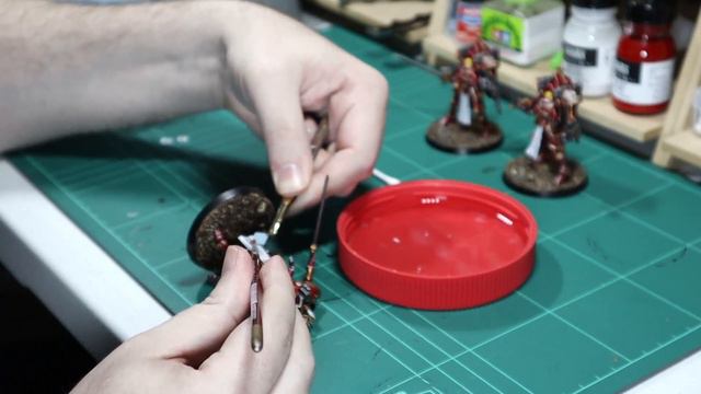 How to apply Decals / Transfers to Models / Miniatures смотреть онлайн