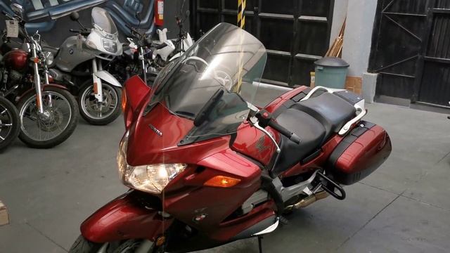 HONDA ST 1300 MODELO 2005 #HONDA #ST1300 #CYCLEHOUSEDEMEXICO #LASMEJORESMOTOS смотреть онлайн