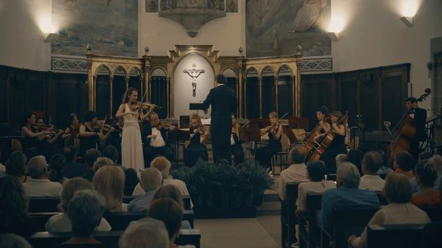 Johanna performs Kreisler - Praeludium and Allegro смотреть онлайн