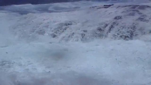 QUEENS BATH WITH WAVES ? смотреть онлайн