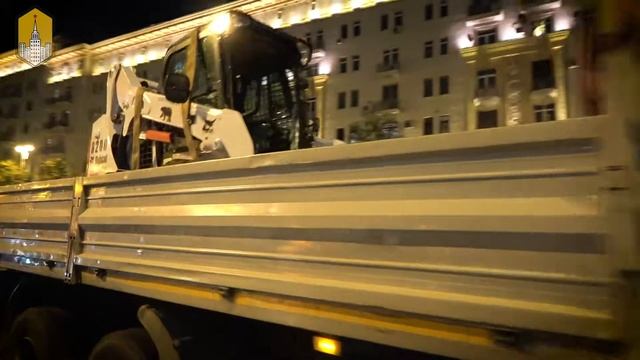 Подготовка к замене дорожного покрытия на Тверской улице смотреть онлайн