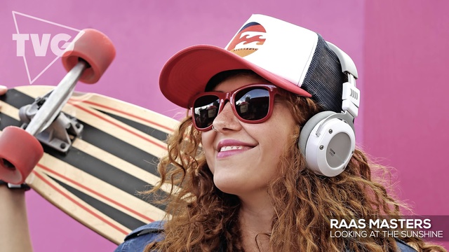 Raas Masters - Looking At The Sunshine смотреть онлайн