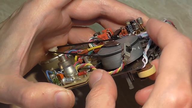 Заброшенный самодельный плеер смотреть онлайн