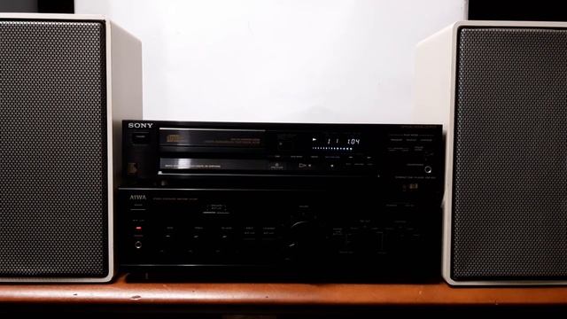 Aiwa XA 008Z Sony CDP 670 Grundig HiFi Box 400 смотреть онлайн