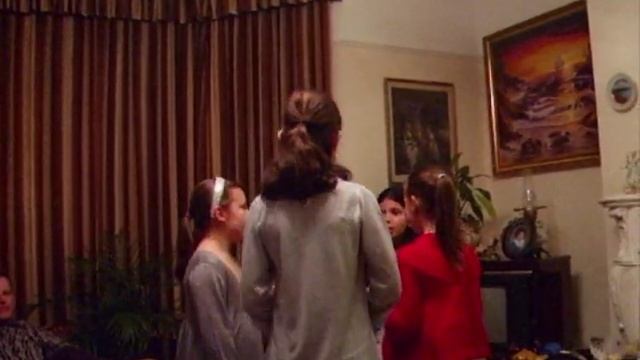 The Groovy Girls - Parle a ma main смотреть онлайн