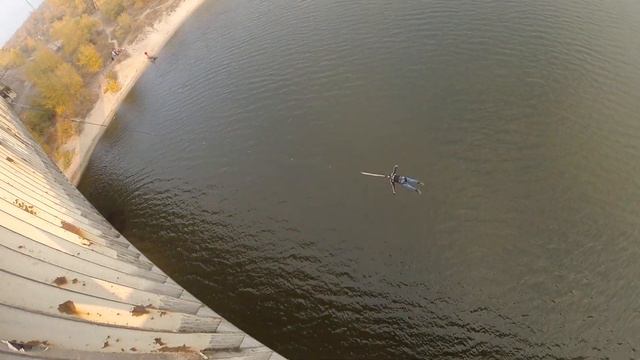 Прыжок с моста Днепродзержинск видео № 45 смотреть онлайн