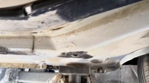 Лада Гранта вода в  лонжеронах. Антикор.