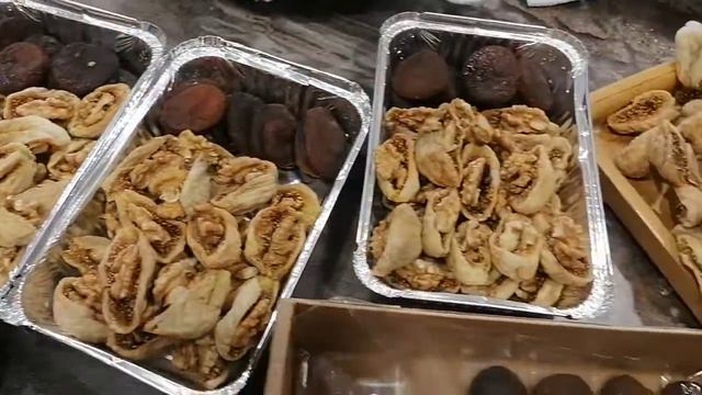 Making sweet(dried apricot and tin with nuts) msrap xa promise смотреть онлайн