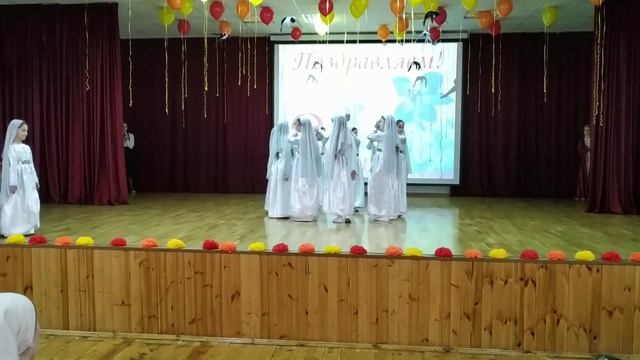 "Чеченский танец" Математическая школа1 г.Грозный смотреть онлайн