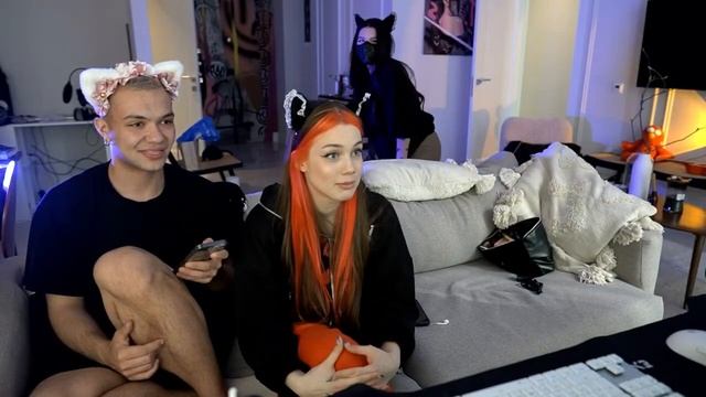 TENDERLYBAE ТВЕРКАЕТ | ТВЕРК ОТ АМИНЫ НА СТРИМЕ смотреть онлайн