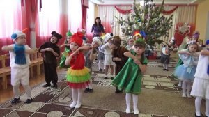 Танец _Снег идет_ в детском саду, 8гр. 3-5 лет.mp4