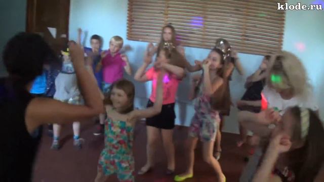 Отрядная дискотека (Лагерь КлоДэ) смотреть онлайн