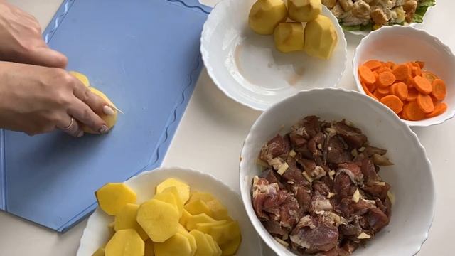 Мяско под картофельной шубкой?? смотреть онлайн