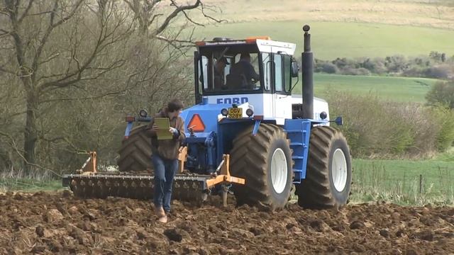 COUNTY AND BIG FORD TRACTORS смотреть онлайн