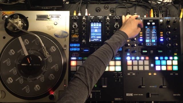 Comparing the effects section between the DJM-S11 and the Rane Seventy-Two смотреть онлайн