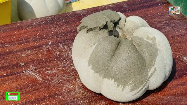 DIY Как сделать листья из цемента. Поделки из цемента своими руками Идеи из цемента. Тыква. смотреть онлайн