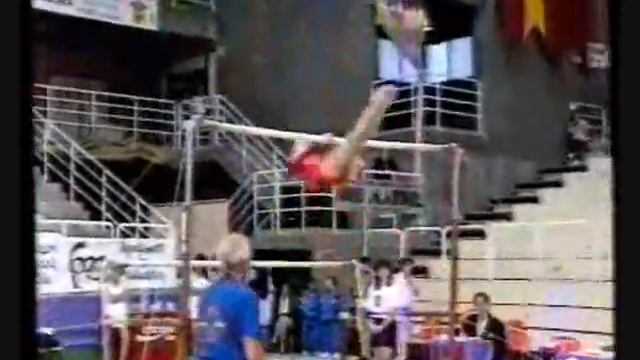 Sonia Fraguas 1990 Jr. European Team Championship Bars смотреть онлайн